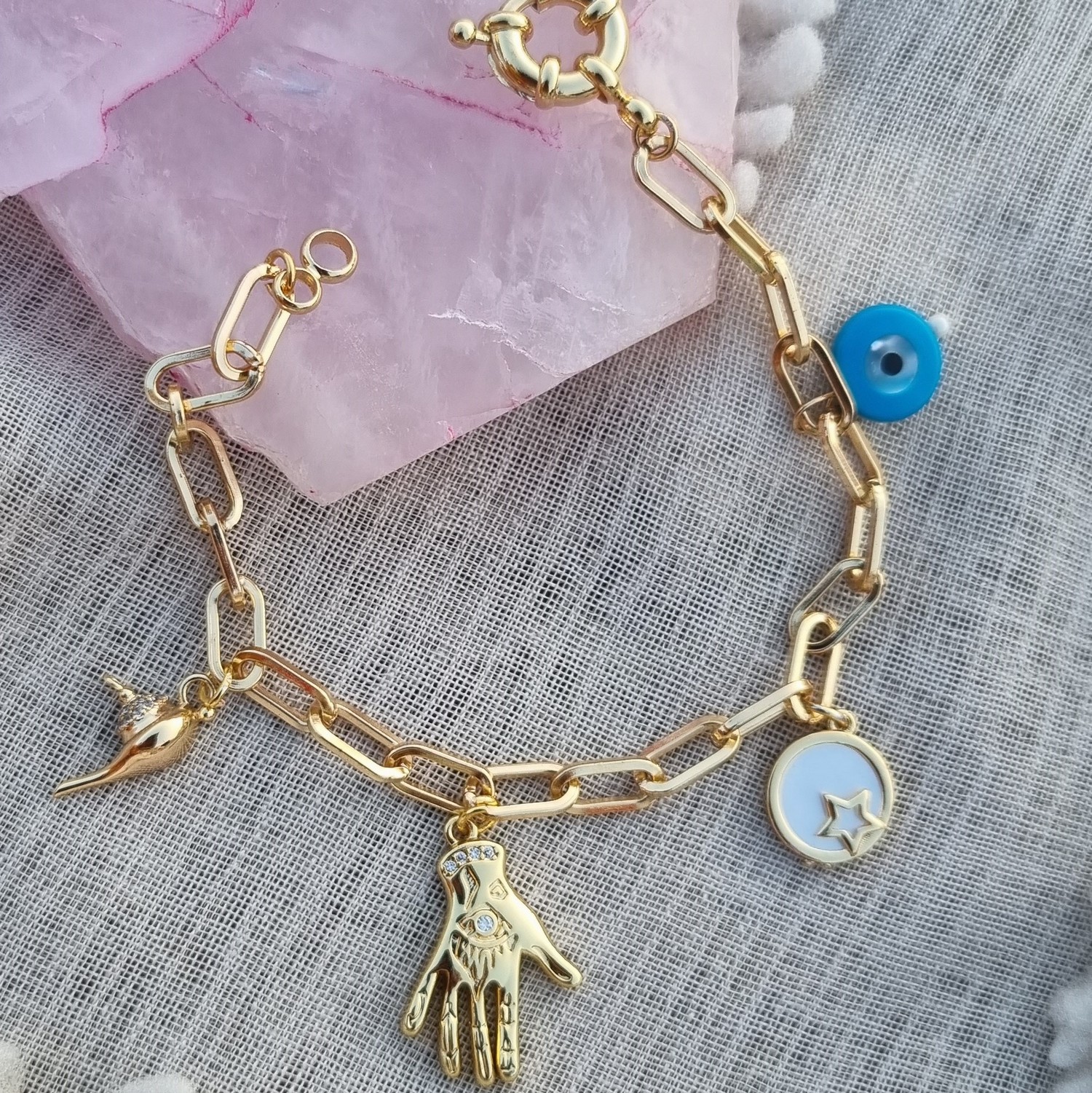 The Aladin Bracelet