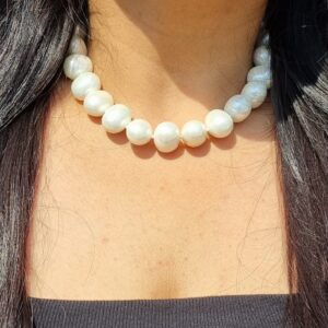 Shell Pearl Choker