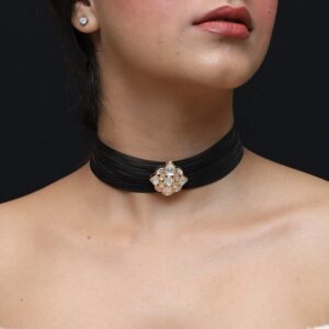 Mesh Kundan Club Choker