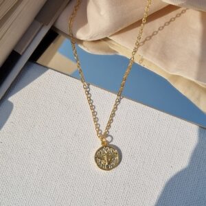 Disc Bee Pendant Chain